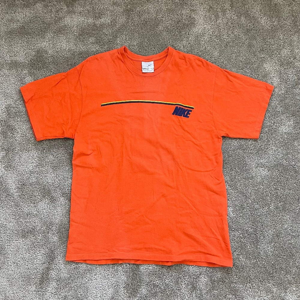 Vintage Nike Men's T-shirt Size M